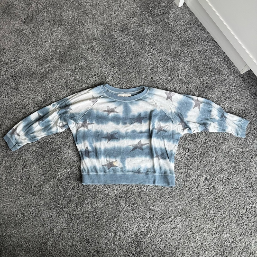 Blue Star Patterned Sweatshirt